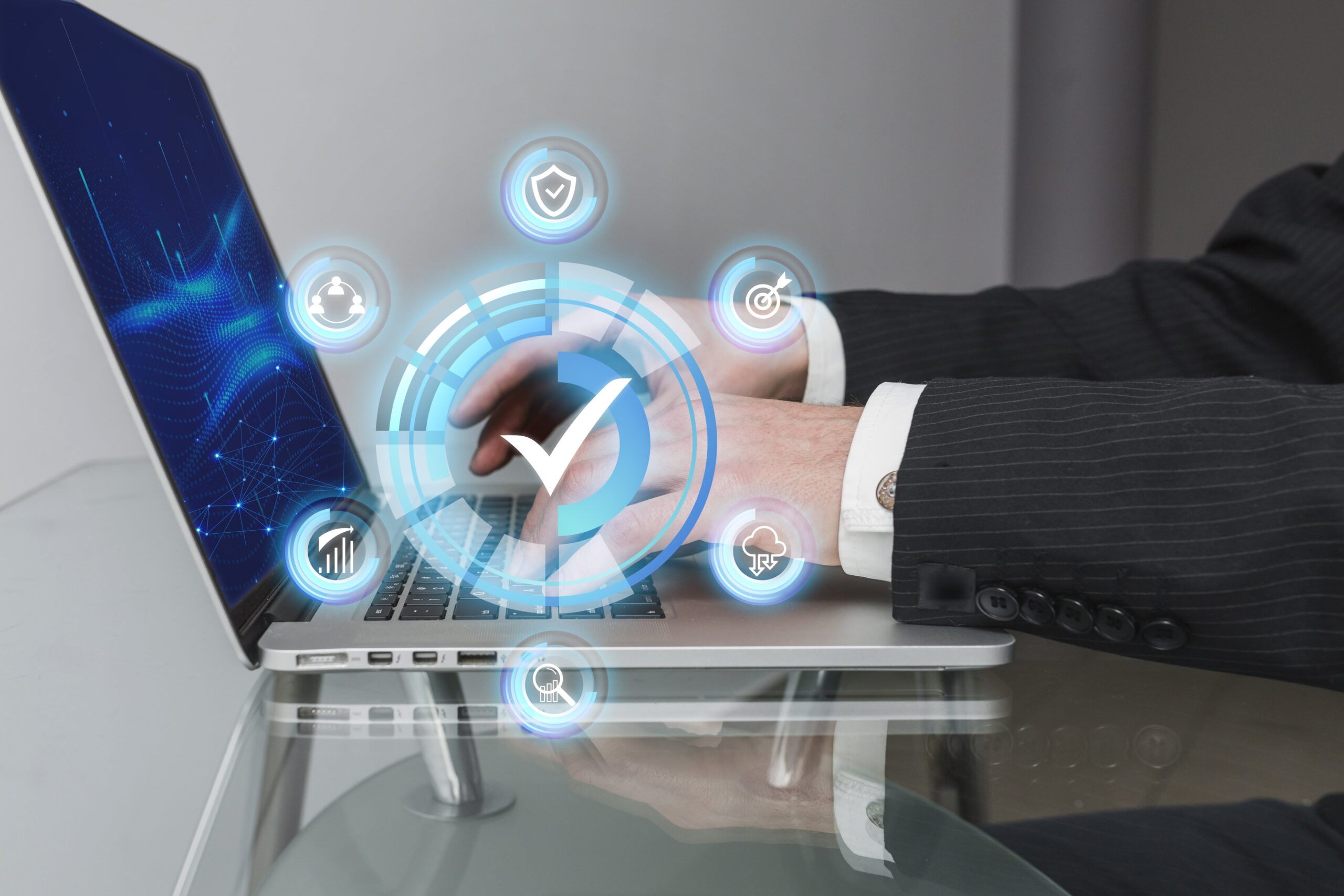 ITSM es clave para mejorar la eficiencia en la gestión de los aspectos tecnológicos en una organización.